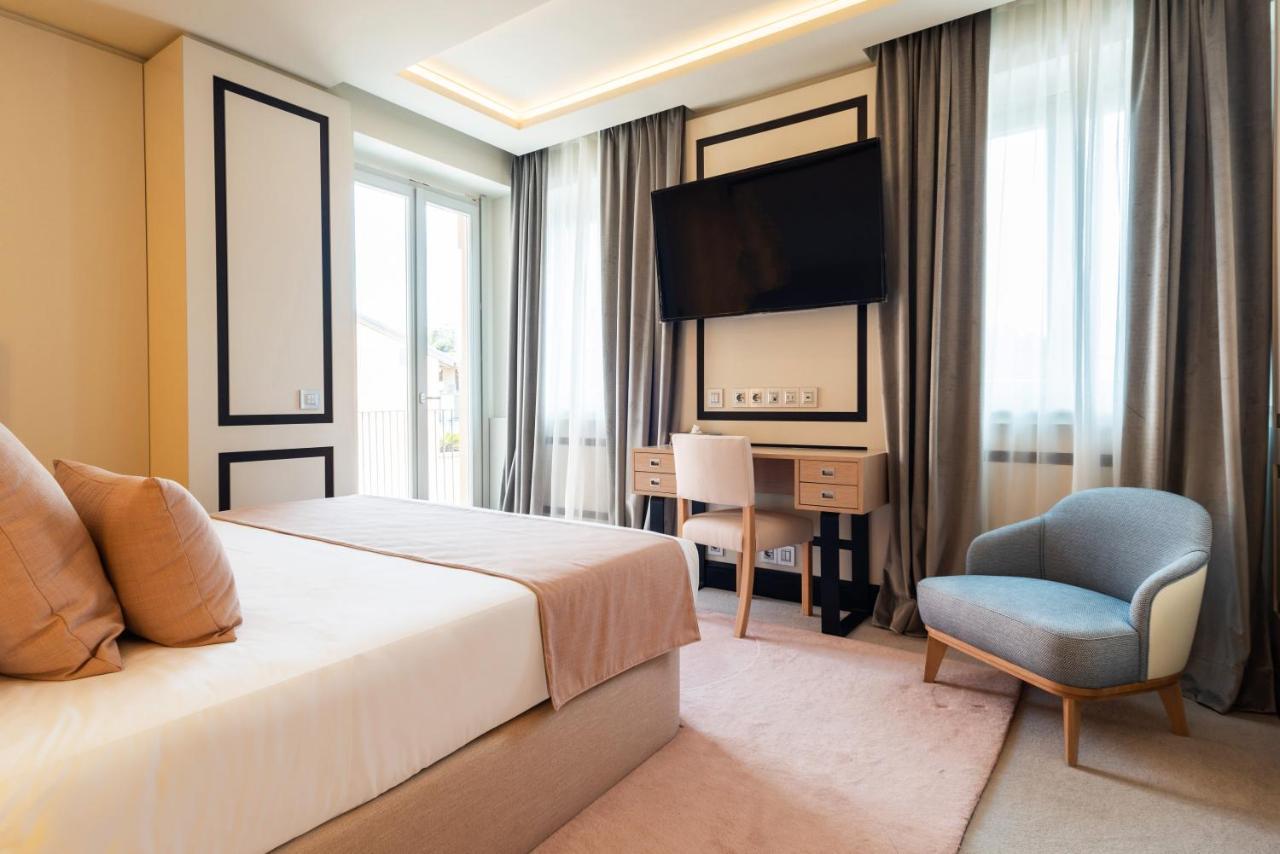 Room Mate Collection Gran Filippo, Rome-Fontana Di Trevi Екстериор снимка